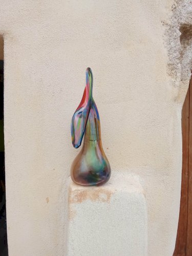 Vase en verre multicolore