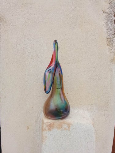Vase en verre multicolore