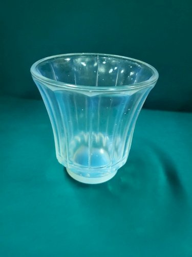 VASE EN VERRE OPALESCENT
