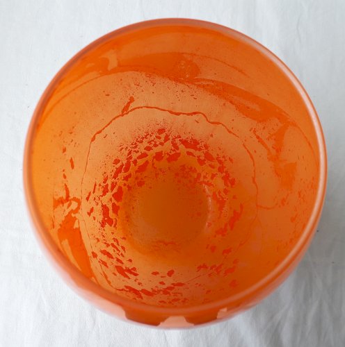 Vase en verre orange