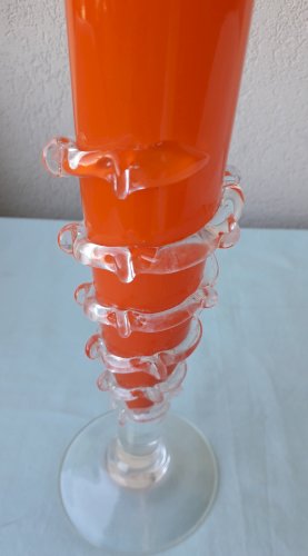 Vase en verre orange