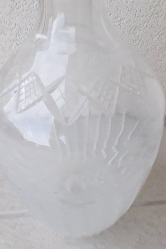 Vase en verre ou cristal taillé