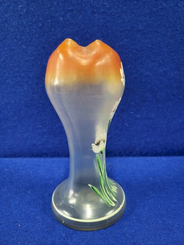 VASE EN VERRE PEINT EMAILLE DECOR DE NARCISSES