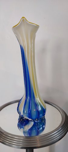 Vase en verre soufflé Murano Calla Lily années 60-70