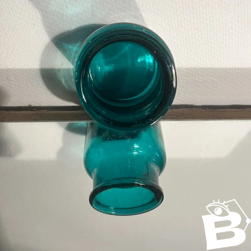 Vase en verre soufflé vintage