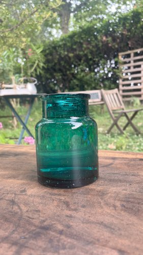 Vase en verre soufflé vintage