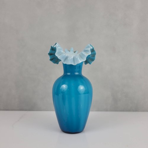 Vase en verre soufflé