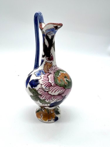 Vase Gien Modèle Pivoine – Faïence Française Peinte Main – 13,5 cm