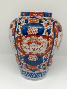 vase japonais imari a decor floral en bon etat