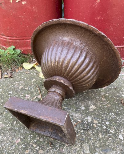 Vase médicis en fonte XIXe - Hauteu 21 cm