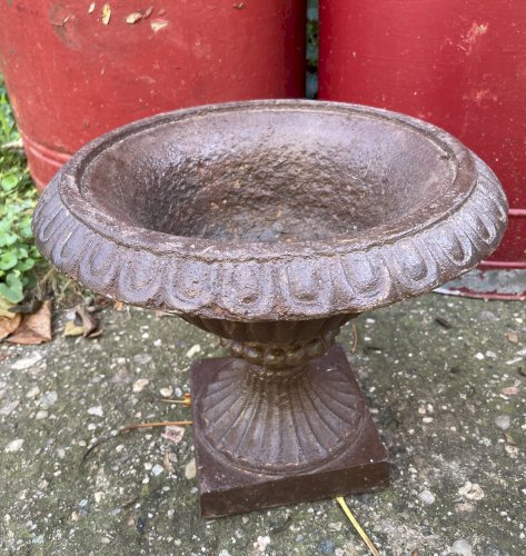 Vase médicis en fonte XIXe - Hauteu 21 cm