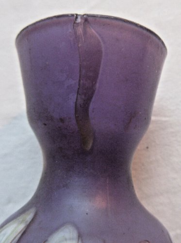 Vase miniature de représentant en pâte verre irisée, Loetz Kralik, Art Nouveau