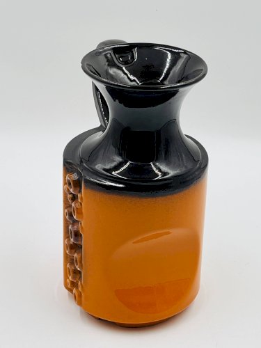 Vase moderniste en céramique orange et reliefs cabochons, années 70