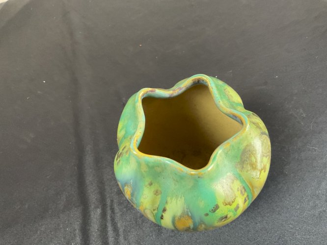 vase mouchoirs Art Déco en Grès de Pierrefonds couleur bleu vert .