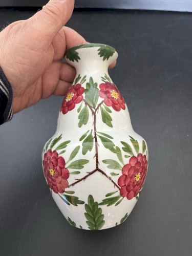 vase Onnaing faience à décor de fleurs vintage décoration