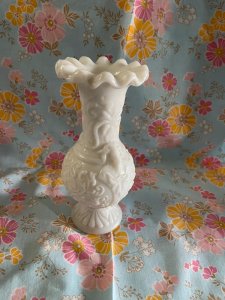 Opaline vase Portieux