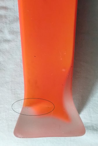 Vase orange en verre 