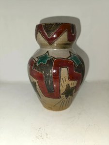 original geometric-shaped vase signed ME? in good condition