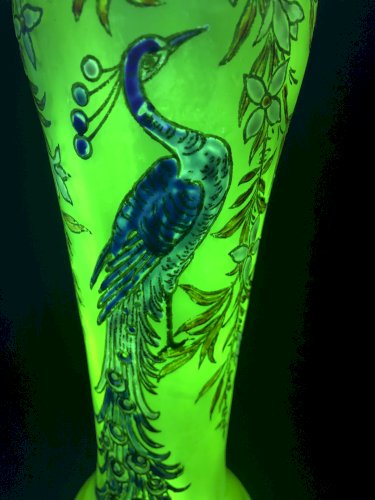 Vase ouraline paon LEGRAS