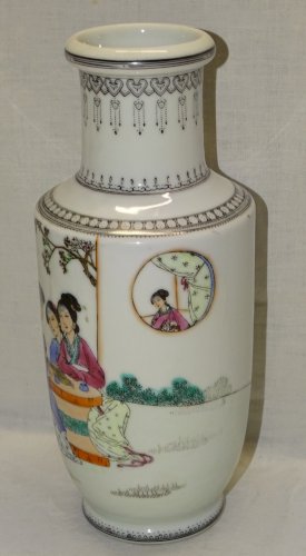-VASE PORCELAINE DE CHINE XXe PEINT à la Main Scène Personnages traditionnels  D
