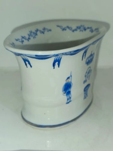 vase/ pot travail asiatique en porcelaine en bon etat