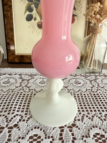 Vase Rose en Opaline