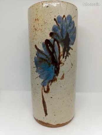 vase rouleau a decor floral signé la tournerie en bon etat