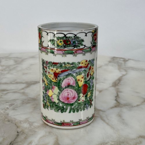 Vase rouleau de Chine Canton fin XIXe M4009