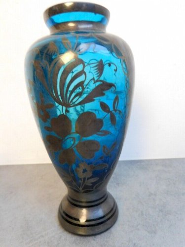 VASE SAINT GRAAL EN VERRE BLEU DEOCR D'ARGENT N°1