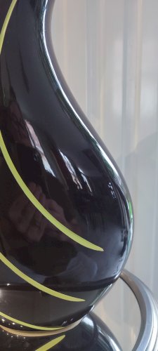 Vase sculptural en céramique  ligne moderniste  pièce design