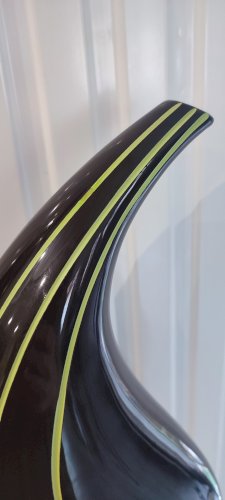 Vase sculptural en céramique  ligne moderniste  pièce design