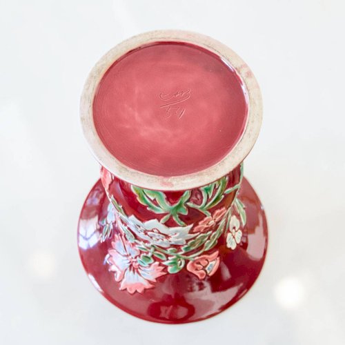 Vase signé CAB Céramique dArt de Bordeaux en barbotine fleuri