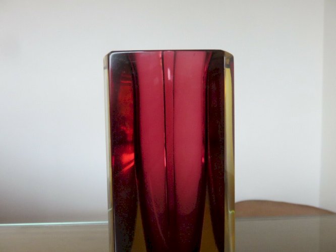 VASE SOMMERSO MURANO DESIGN DE LUIGI MANDRUZZATO VIOLINE JAUNE ET TRANSPARENT 