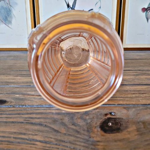Vase style art déco en verre couleur saumon