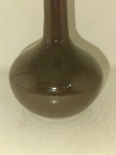 vase style soliflore signé couleur marron tigré en bon etat