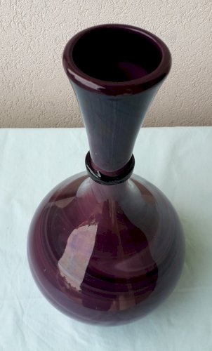 Vase verre mauve