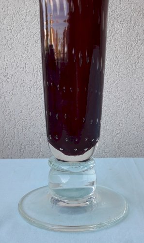 Vase verre rouge