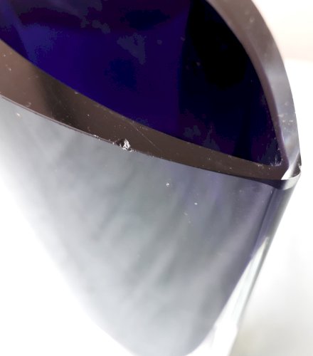 Vase verre violet