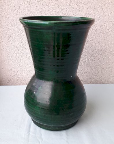 Vase vert Longchamp
