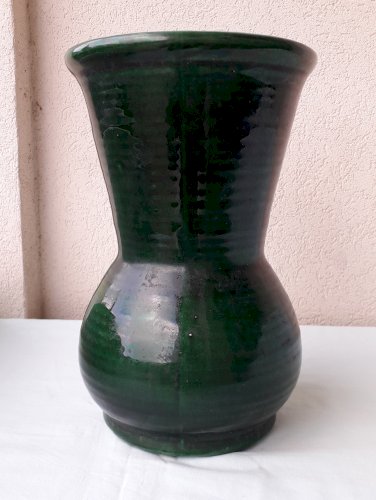 Vase vert Longchamp