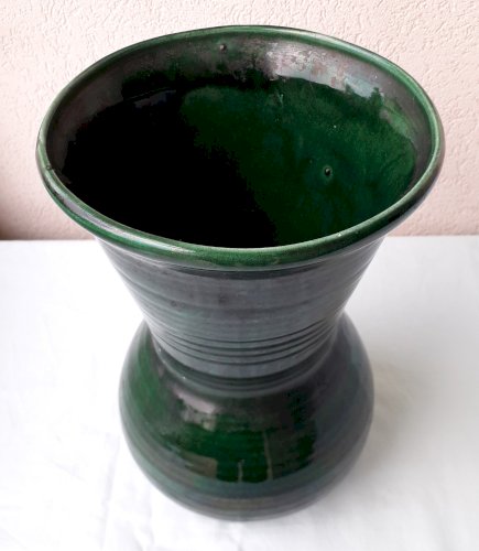 Vase vert Longchamp