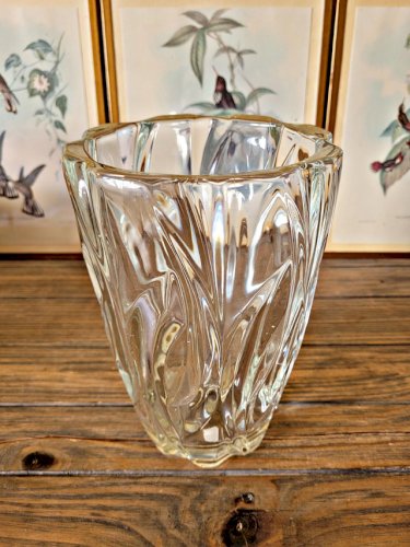 Vase vintage en verre épais torsadé