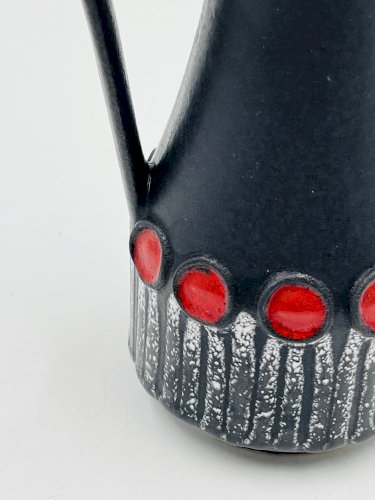 Vase vintage Schlossberg Isle Stéphan noir et rouge