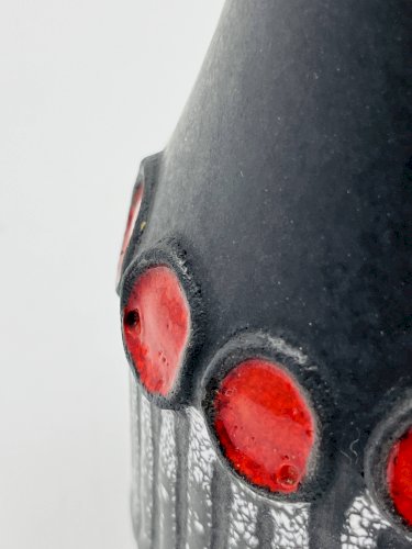 Vase vintage Schlossberg Isle Stéphan noir et rouge