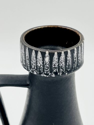 Vase vintage Schlossberg Isle Stéphan noir et rouge