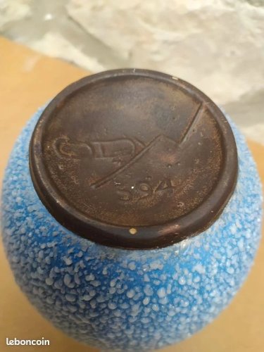 Vase vintage style granite de marque ODYV en bon etat