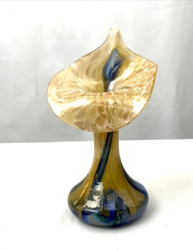 Vase volubilis Murano – Verre soufflé – Bleu et jaune – Forme fleur – 20,5 cm