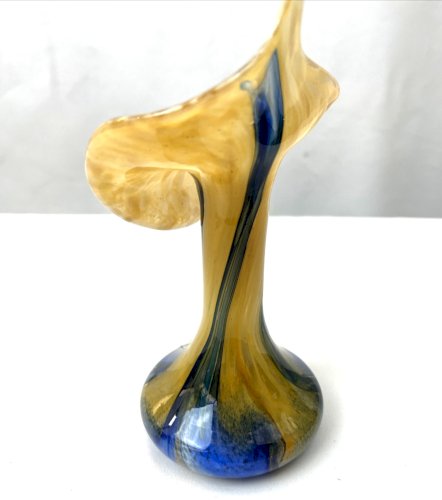 Vase volubilis Murano – Verre soufflé – Bleu et jaune – Forme fleur – 20,5 cm