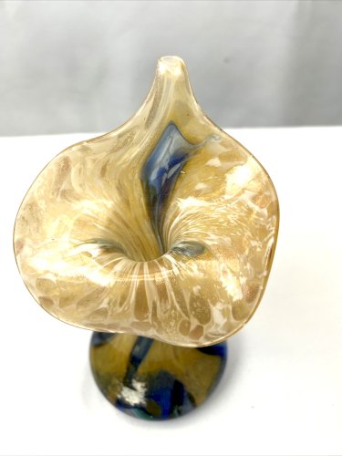 Vase volubilis Murano – Verre soufflé – Bleu et jaune – Forme fleur – 20,5 cm