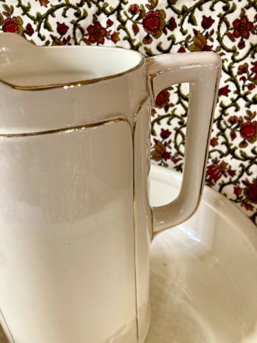 Vasque et broc de toilette en faïnce de Sarreguemines